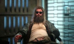 雷神4最新爆料图片大全,爱与雷霆全新爆料：视觉盛宴与神秘元素交织！